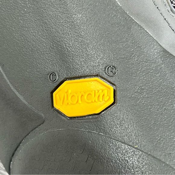 Vibram FiveFingers KSO Grey Green Barefoot Minimalist Running Shoe Womens Size 9 - Picture 8 of 11